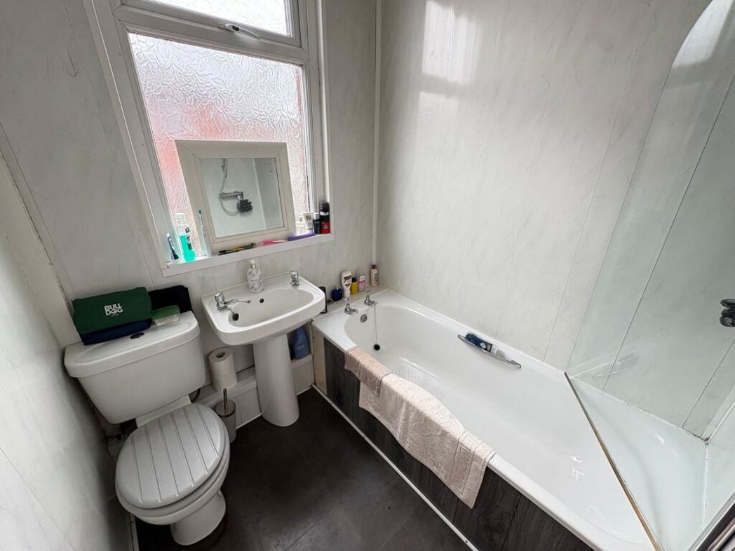 Property image 13 of 18