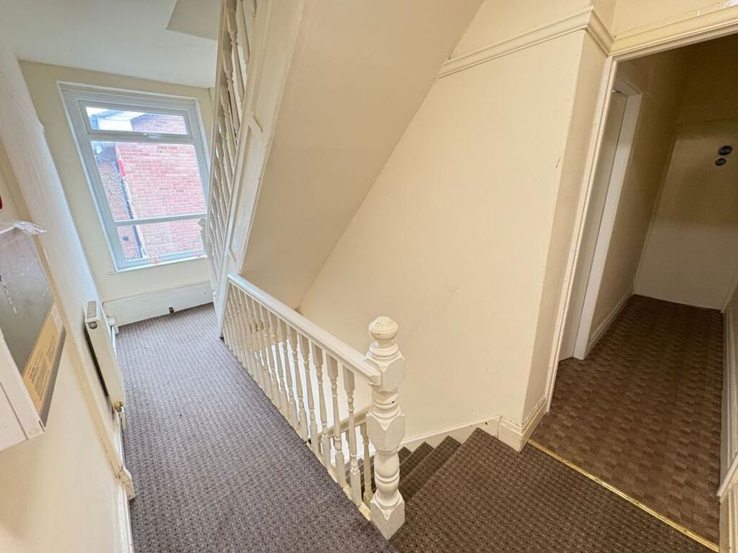 Property image 16 of 18