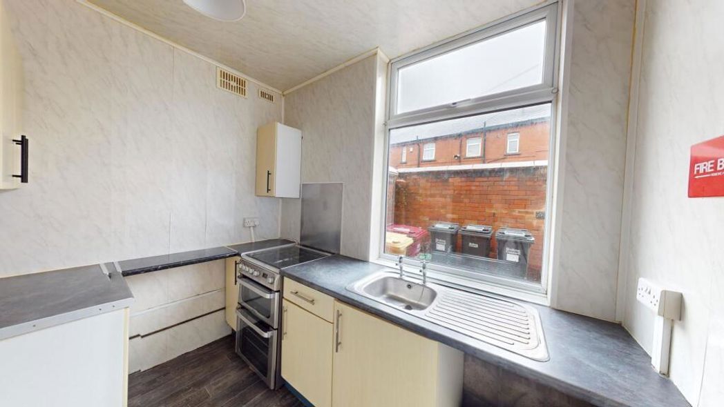 Property image 18 of 18