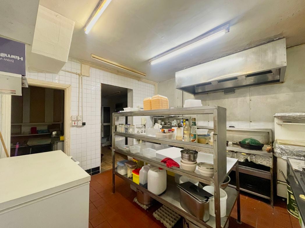 Property image 4 of 14