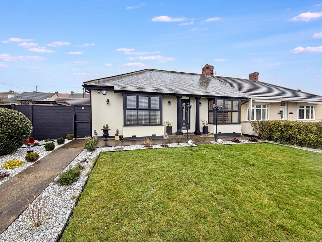 Property image 1 of 32