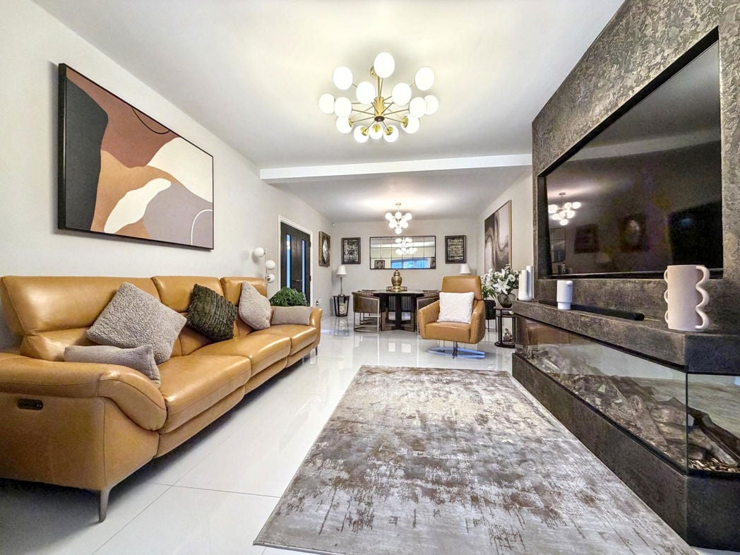 Property image 7 of 32
