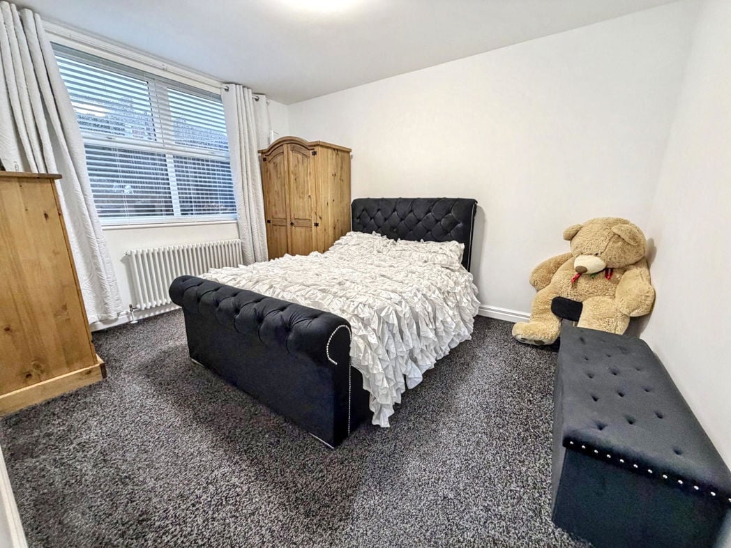 Property image 20 of 32