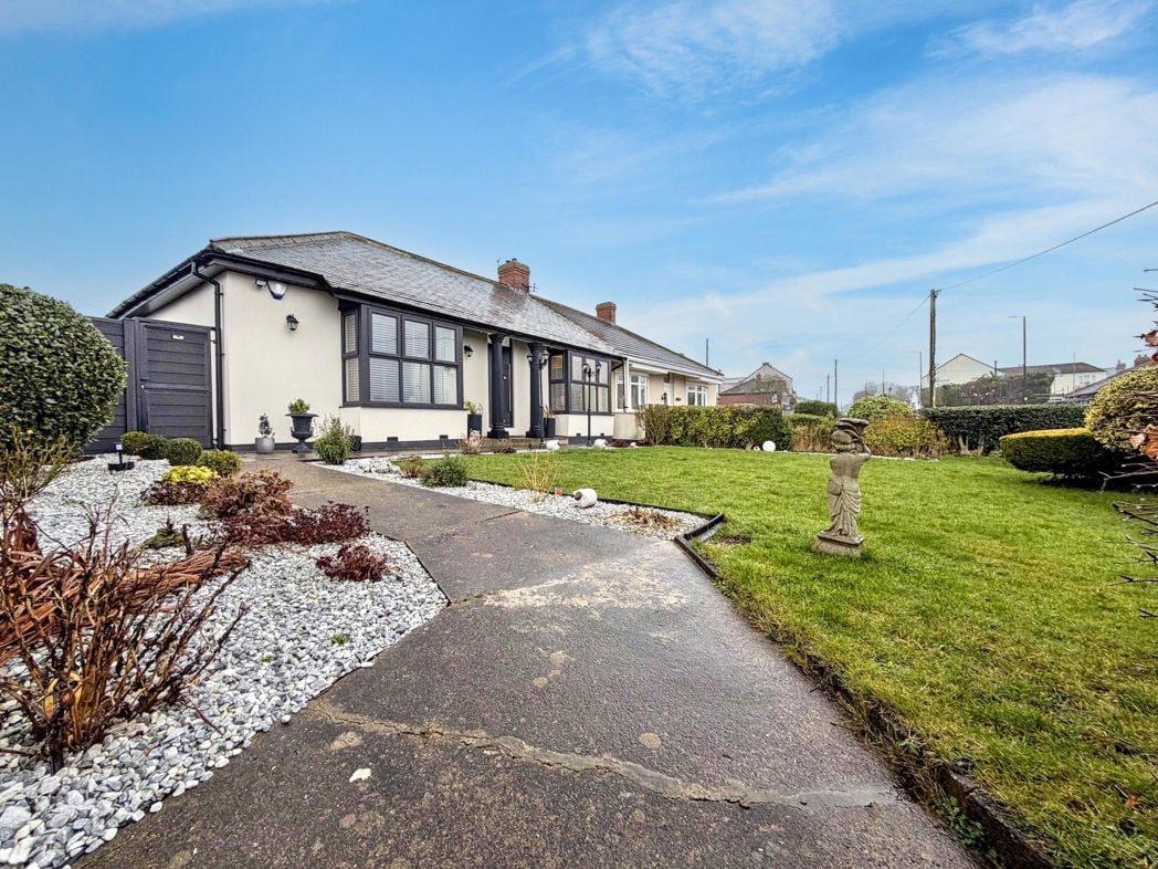 Property image 26 of 32
