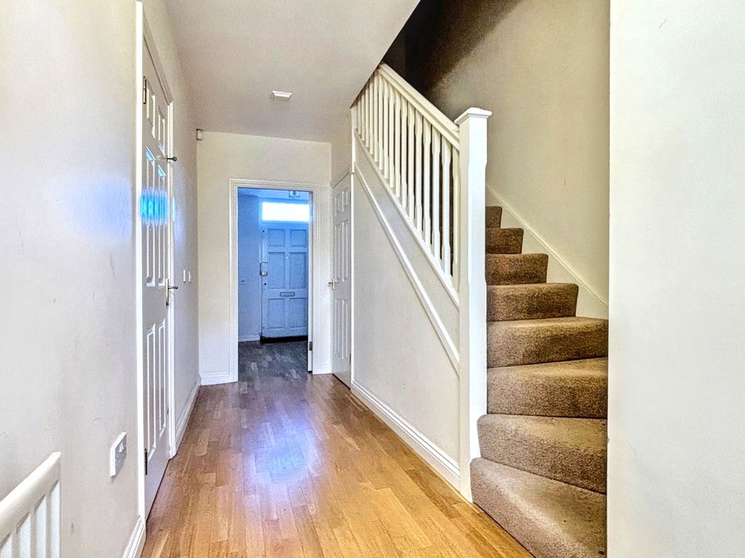 Property image 4 of 20
