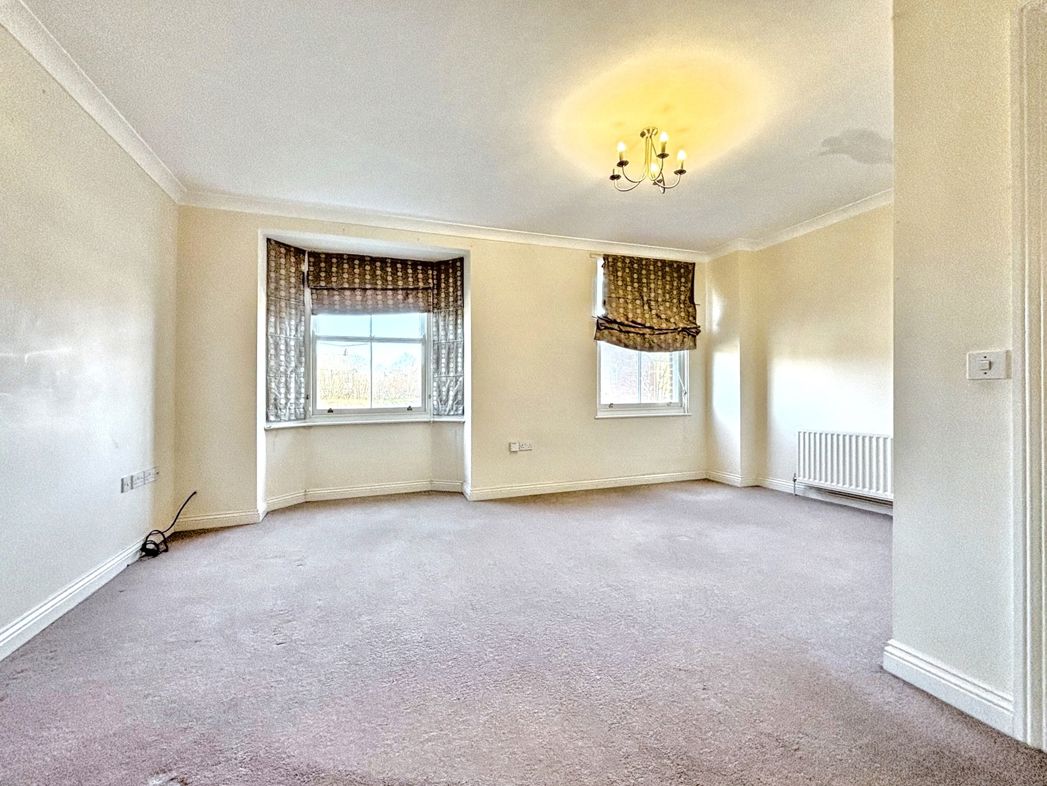 Property image 3 of 20