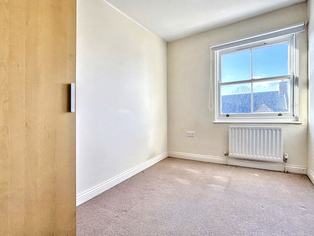 Property image 16 of 20