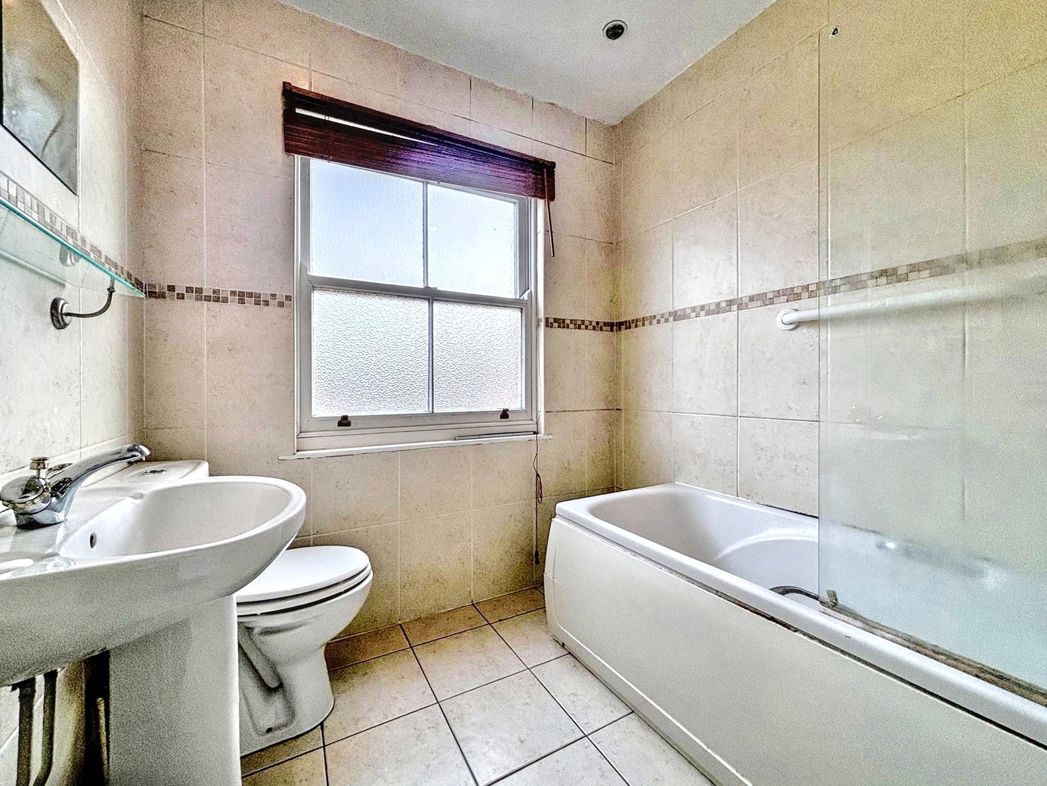 Property image 17 of 20