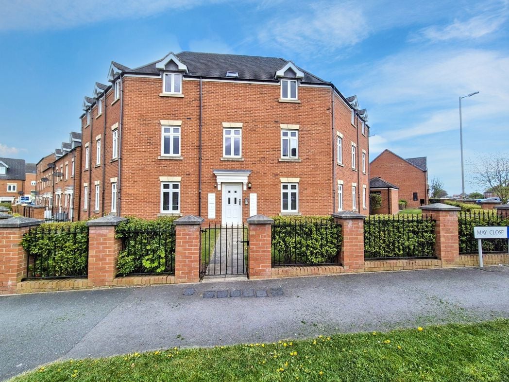 Property image 1 of 19