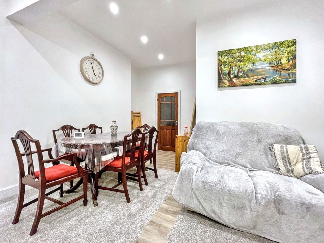 Property image 6 of 14