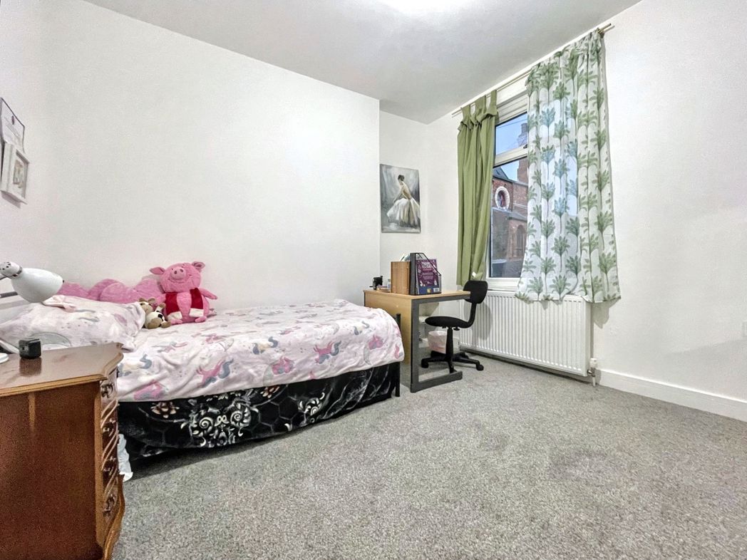 Property image 10 of 14