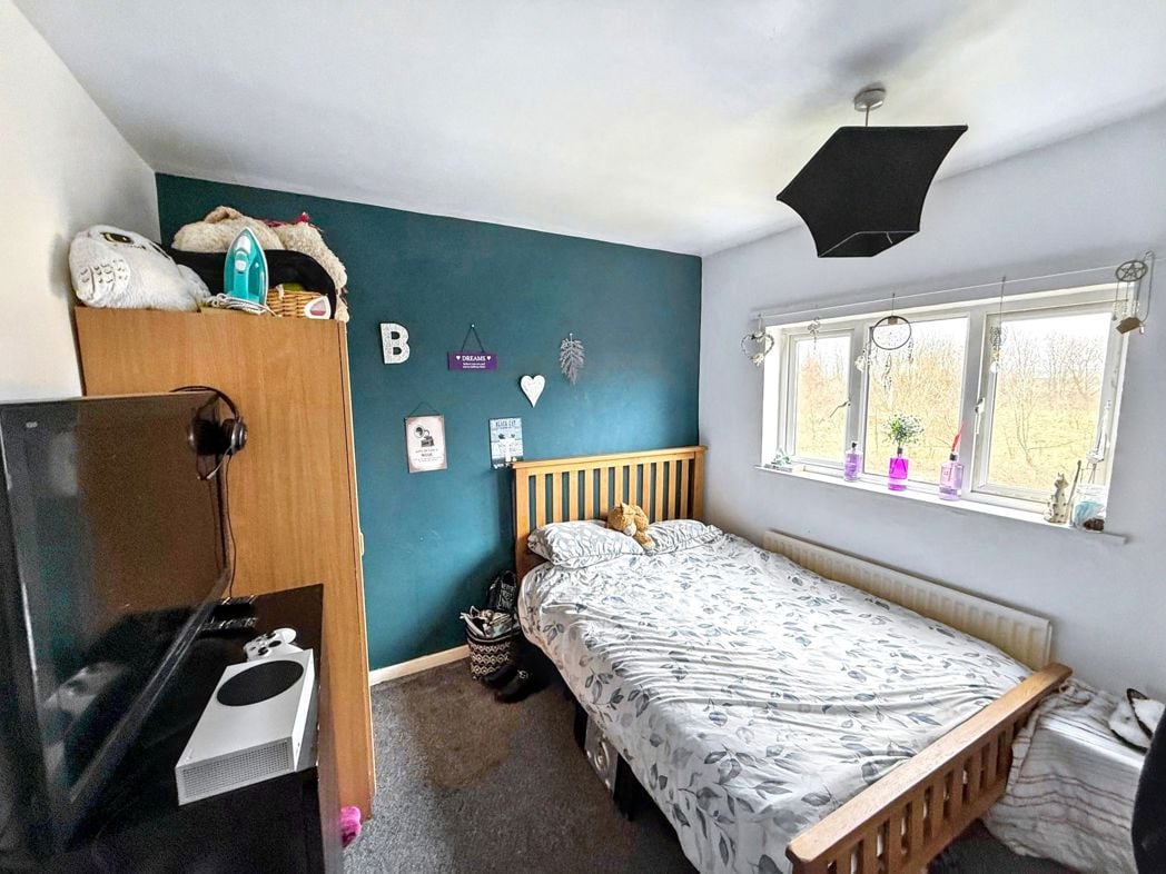 Property image 6 of 7