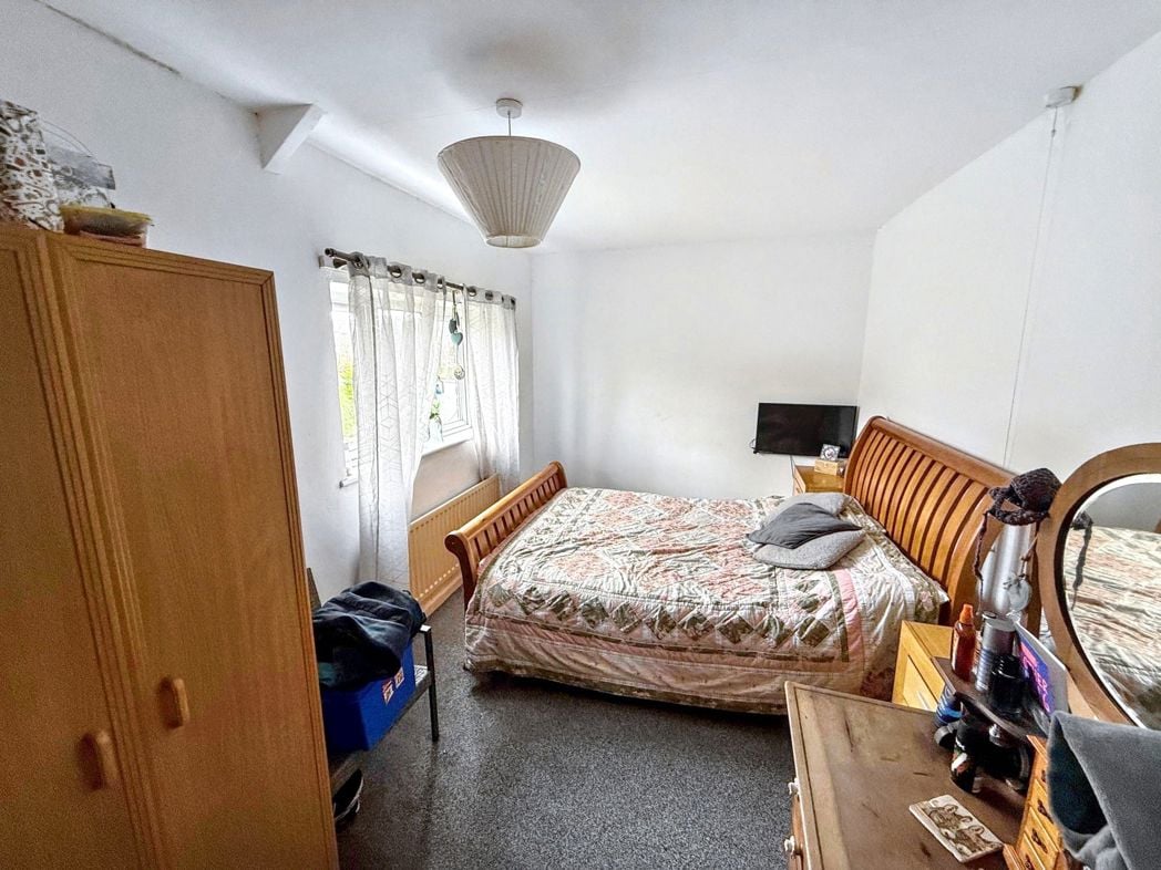 Property image 5 of 7