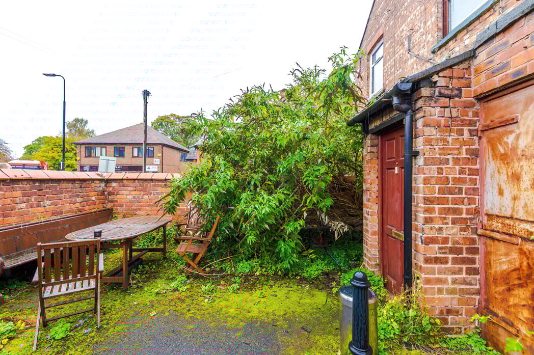 76, 76a, 78, 78a, Sale, Greater Manchester, M33 7XB