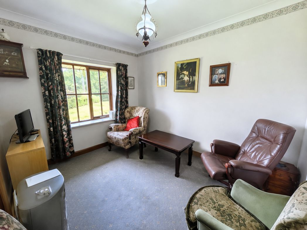 Property image 13 of 29