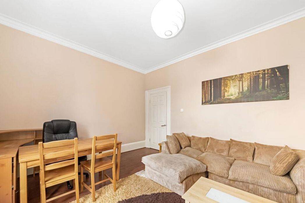 Property image 2 of 13