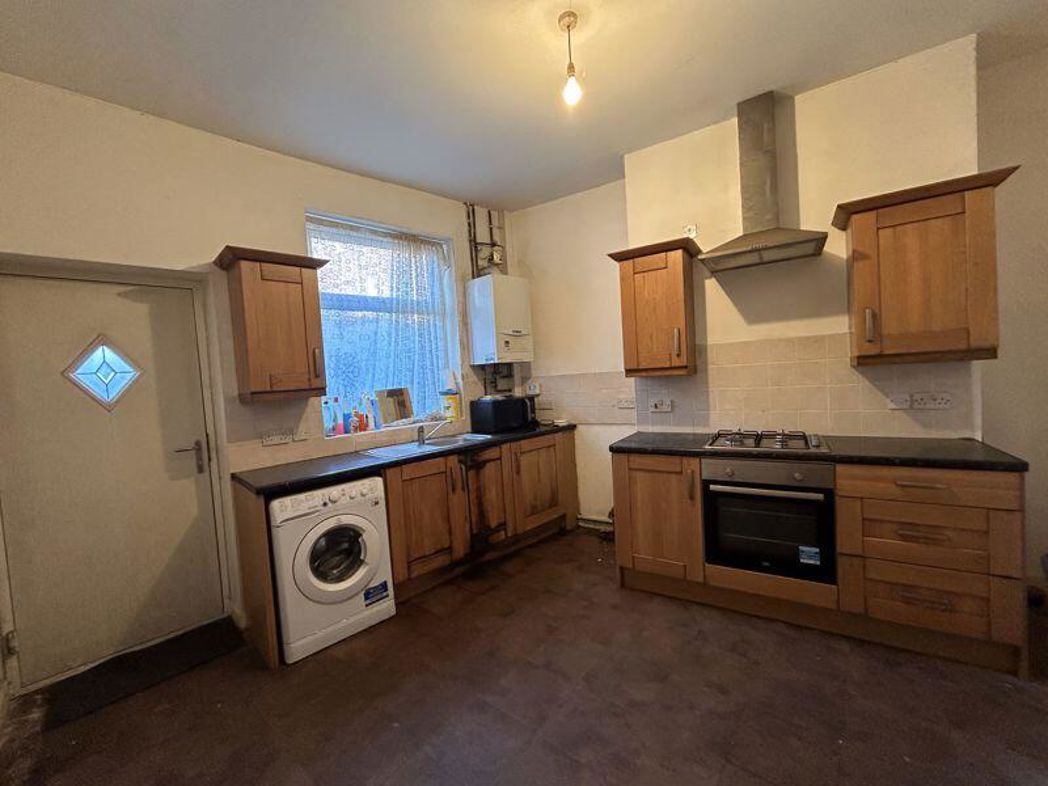 Property image 3 of 11