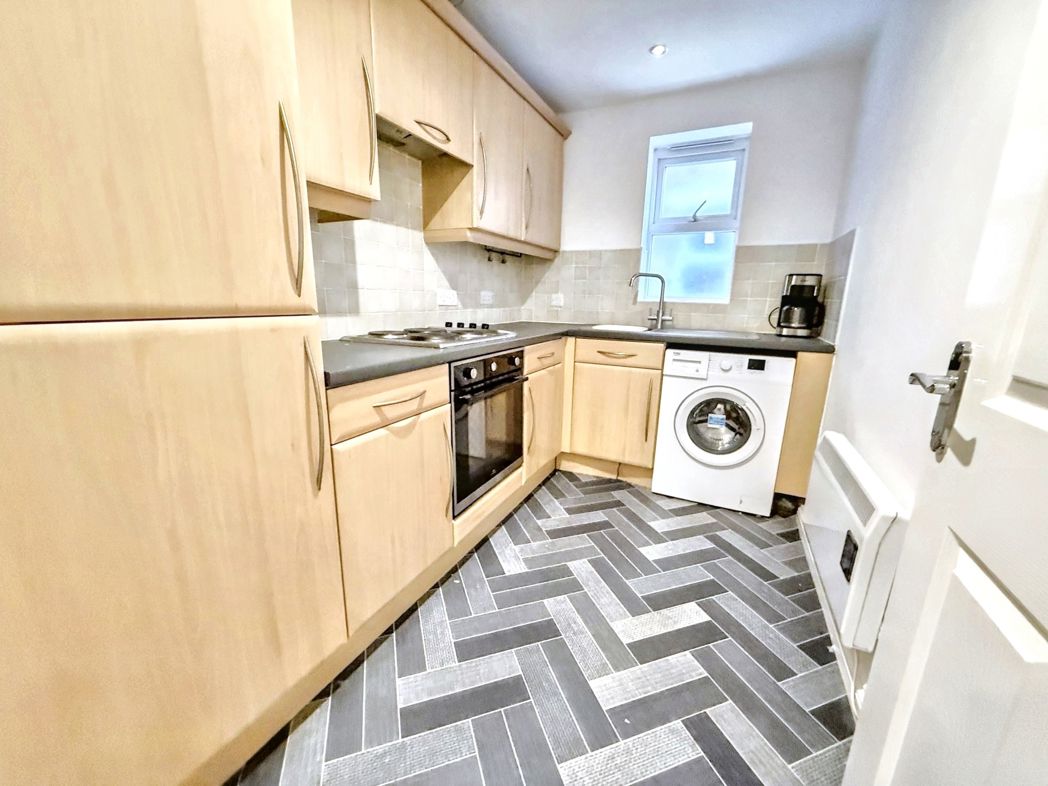Property image 2 of 12