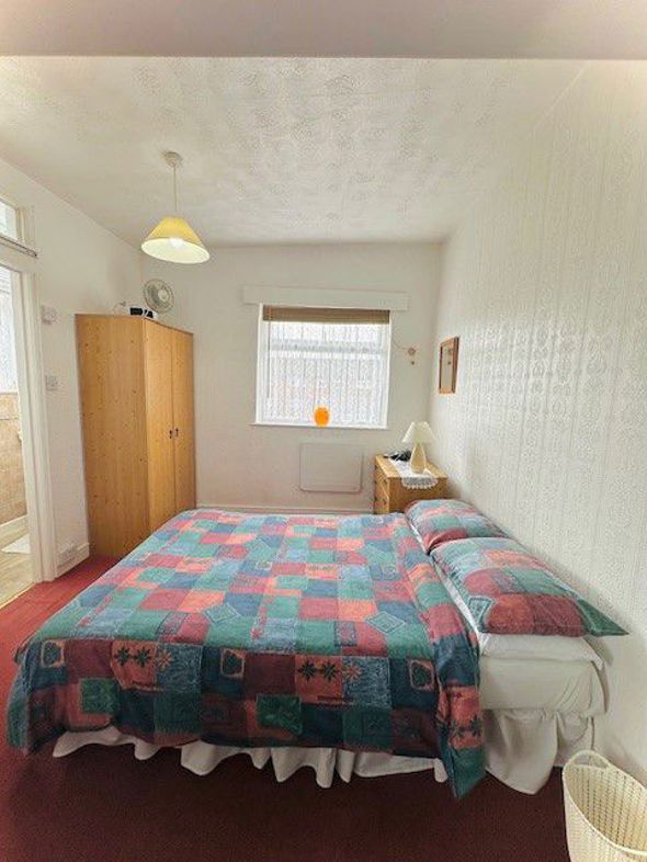 Property image 24 of 48