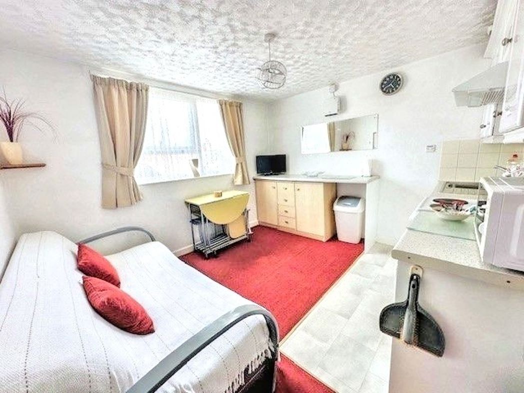 Property image 19 of 48