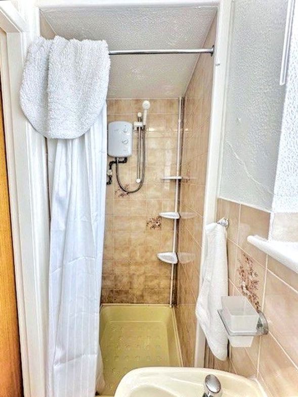 Property image 29 of 48
