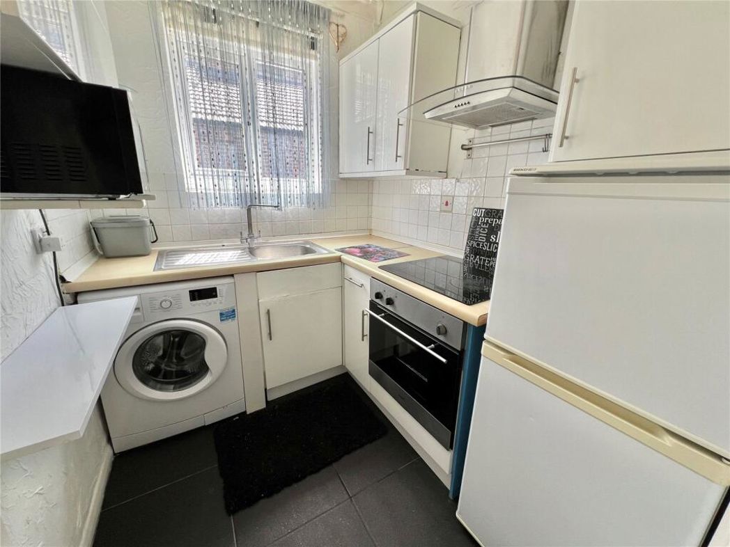 Property image 7 of 7