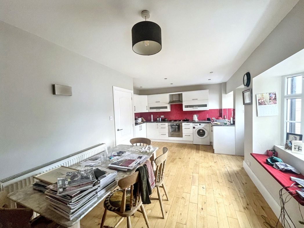 Property image 4 of 10