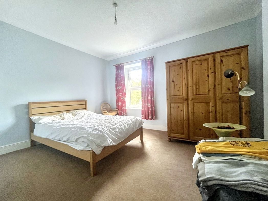 Property image 5 of 10