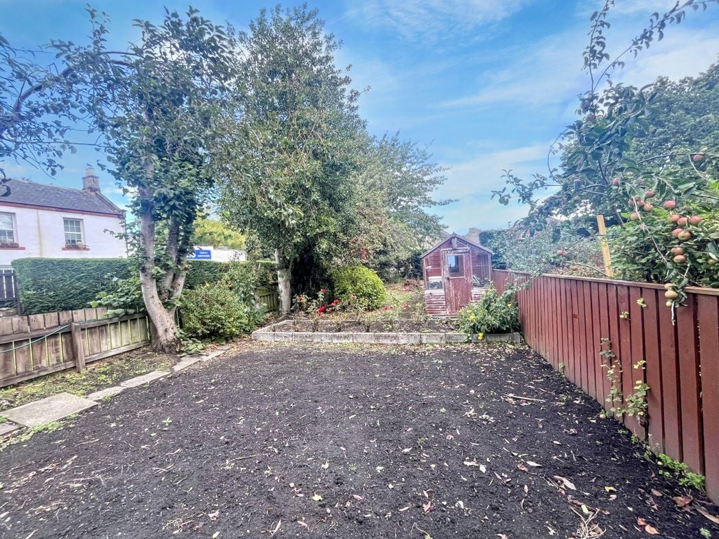Property image 10 of 10