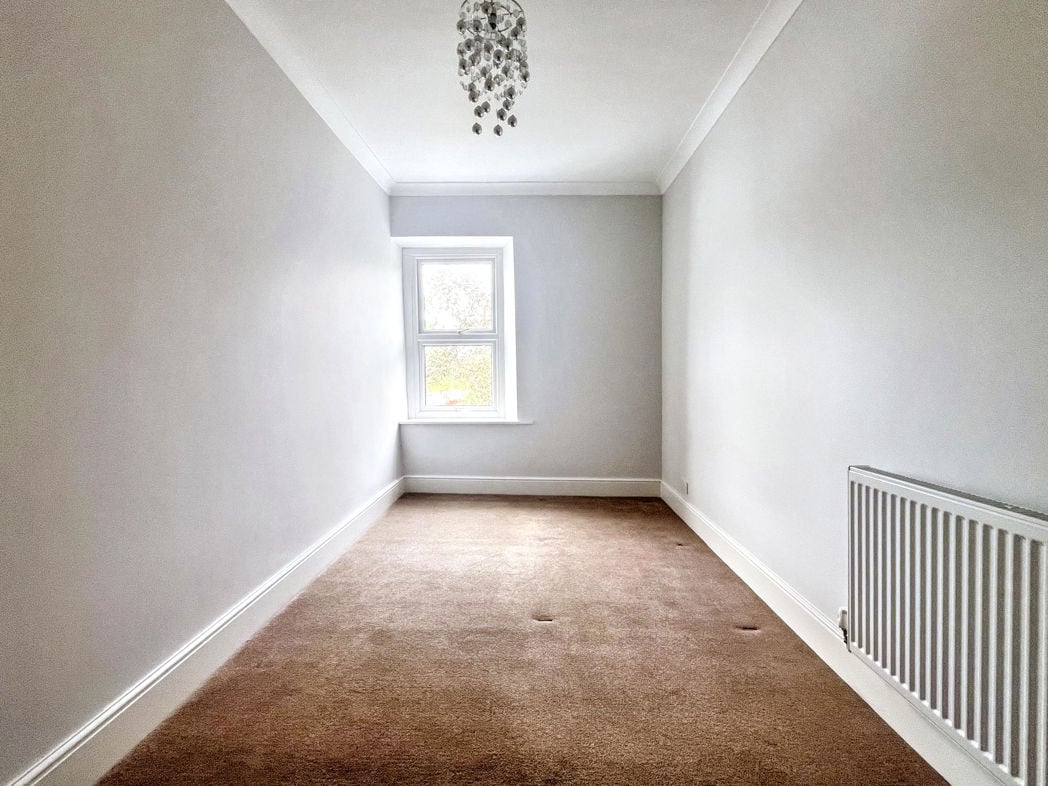 Property image 6 of 15