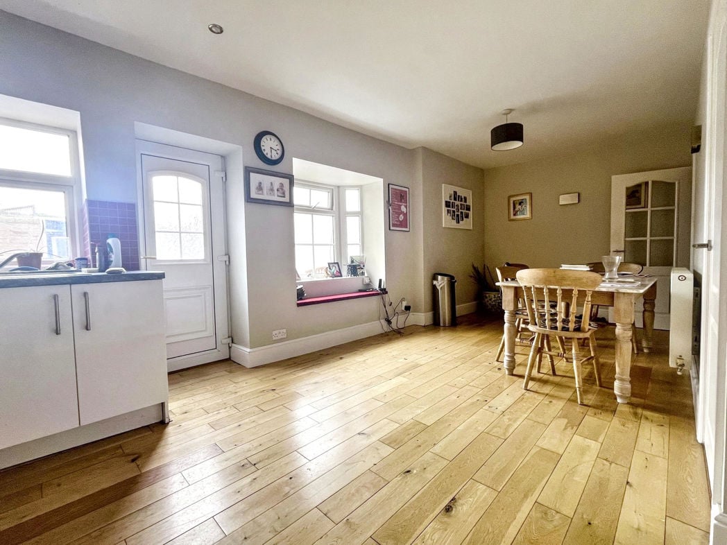 Property image 13 of 15