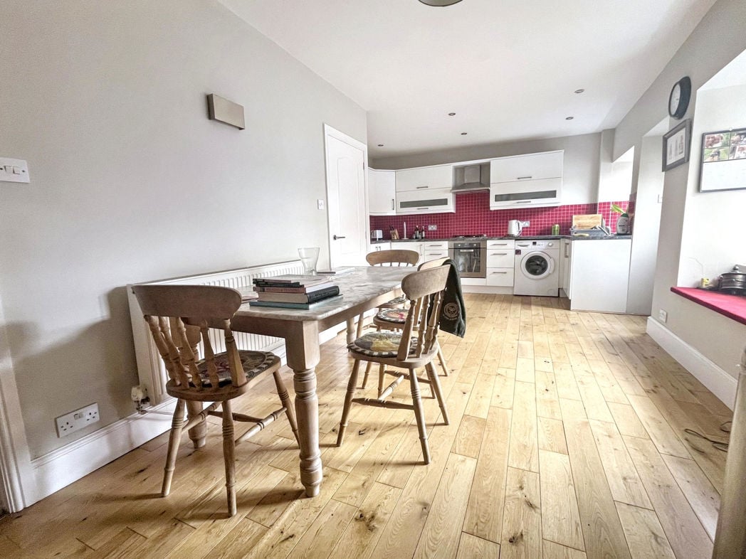 Property image 3 of 15