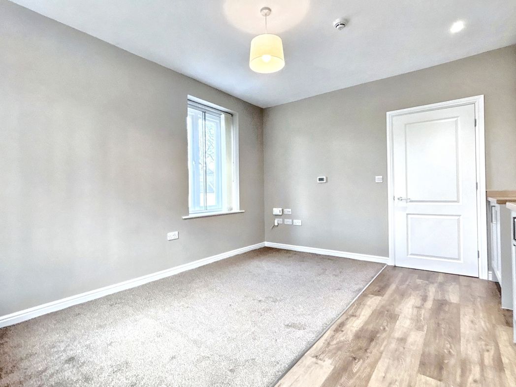 Property image 3 of 10
