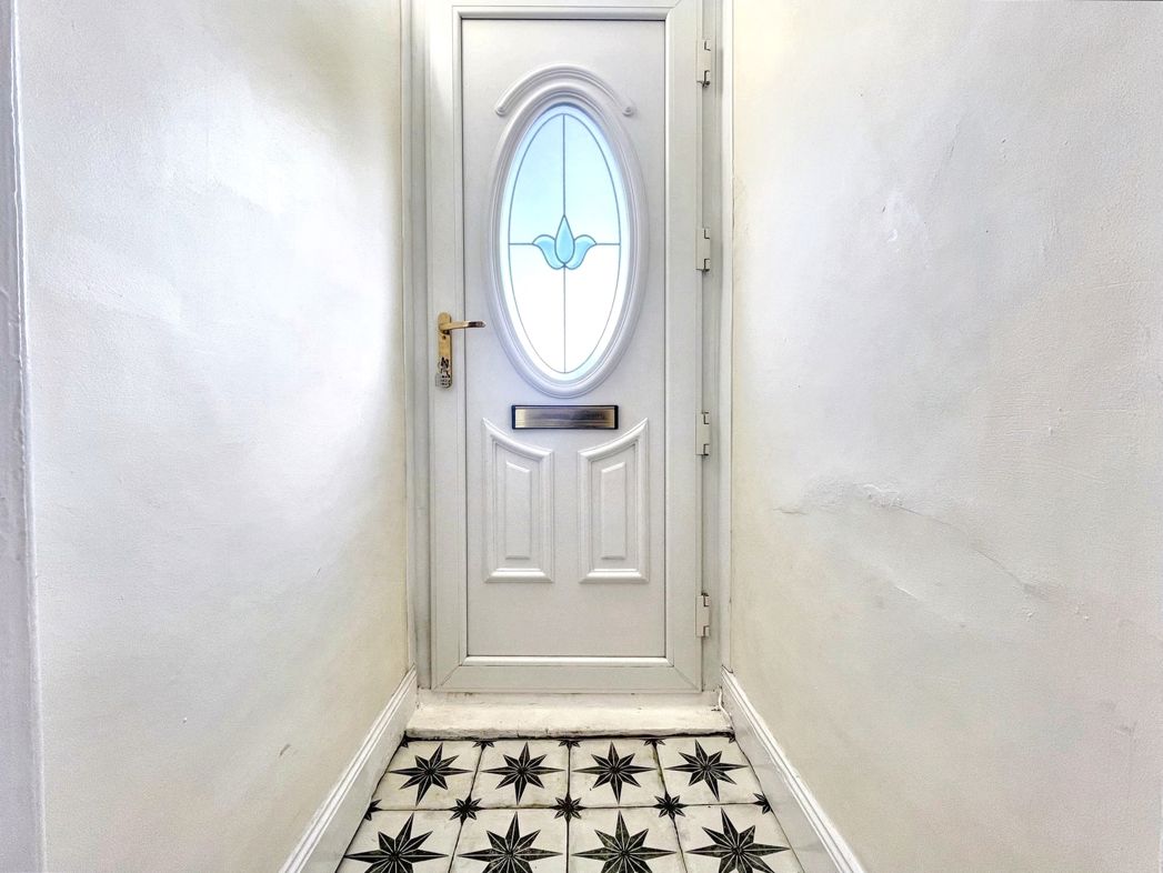 Property image 5 of 25