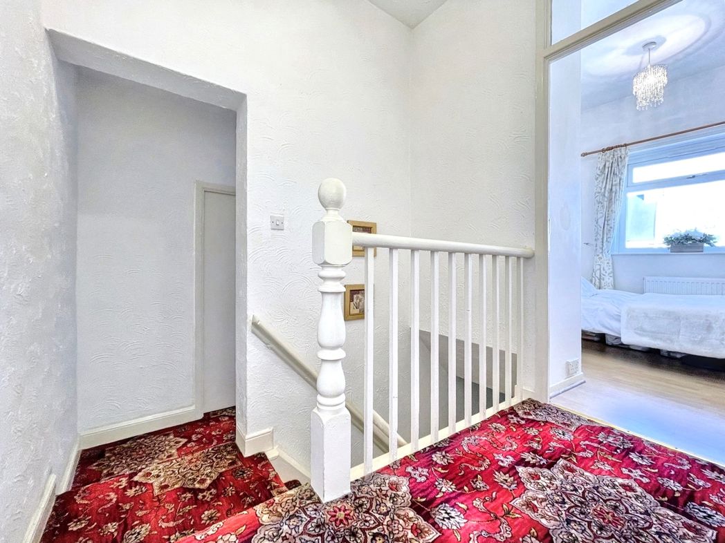 Property image 9 of 25