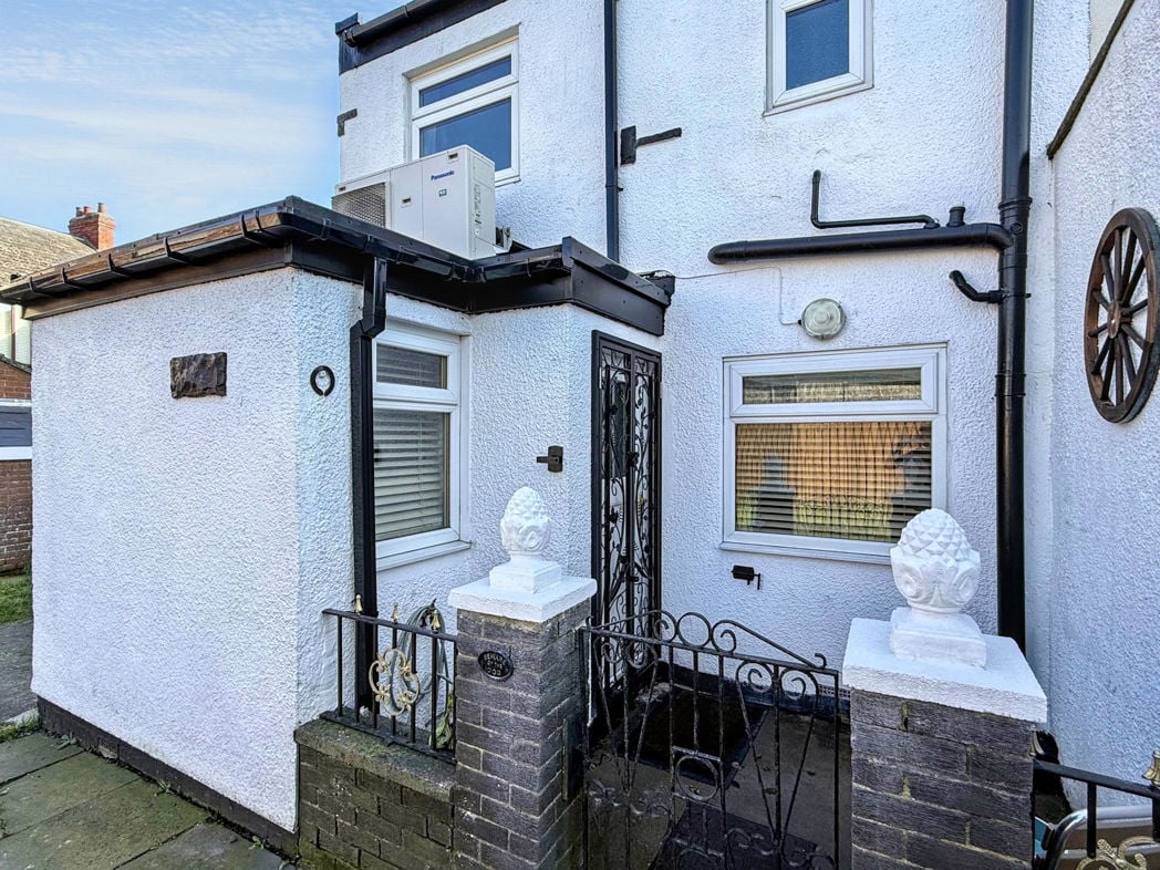 Property image 17 of 25