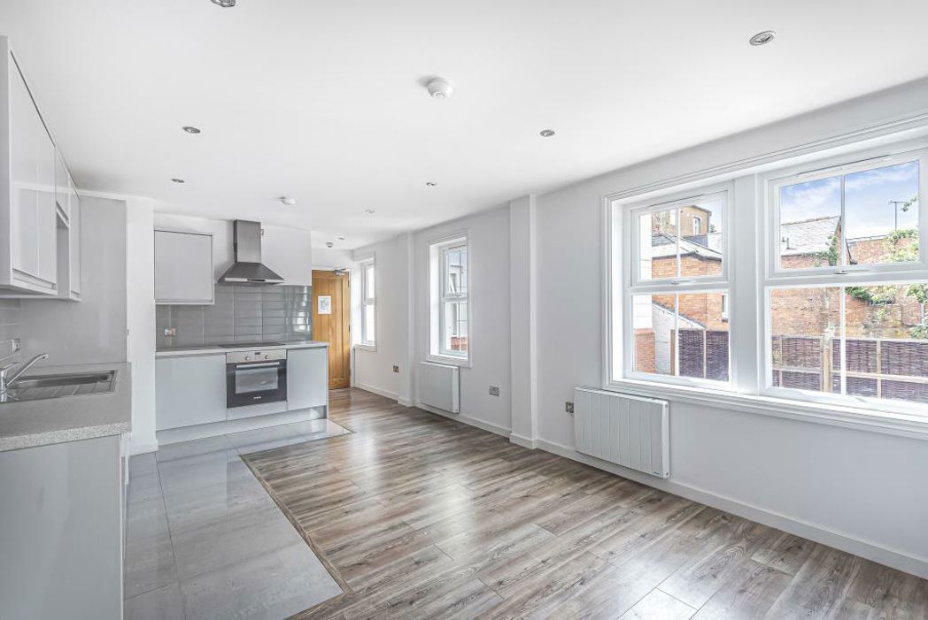 Property image 5 of 9