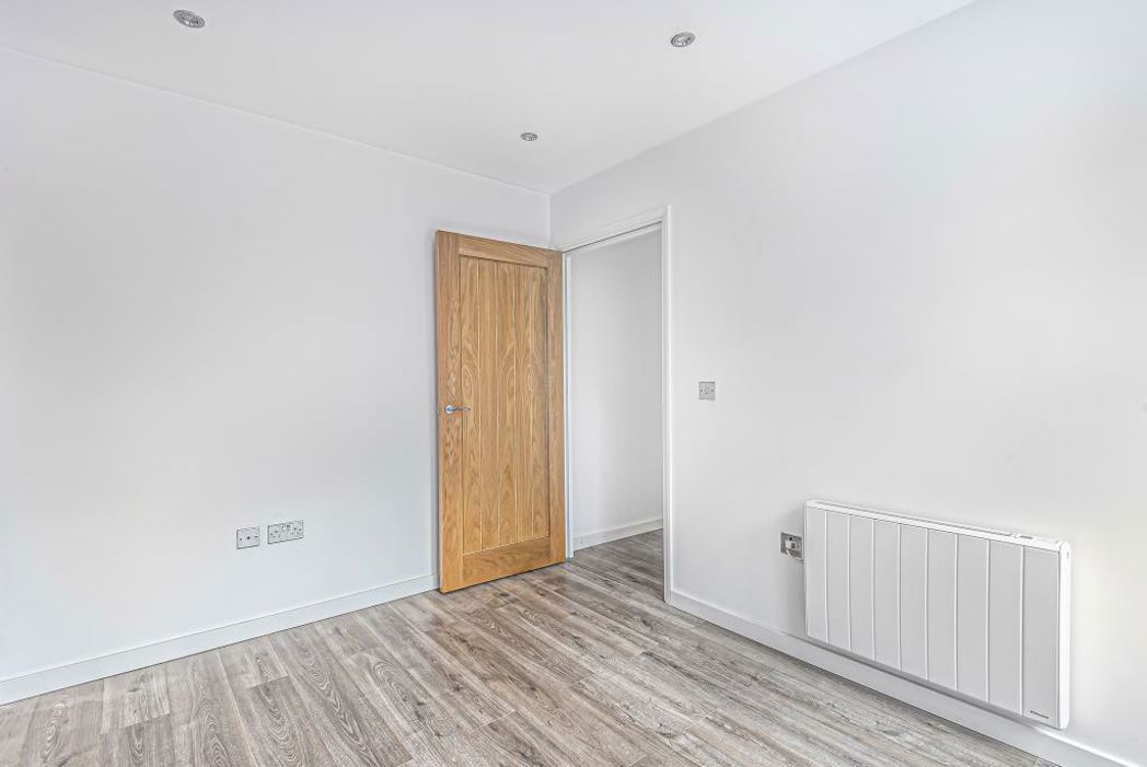 Property image 7 of 9