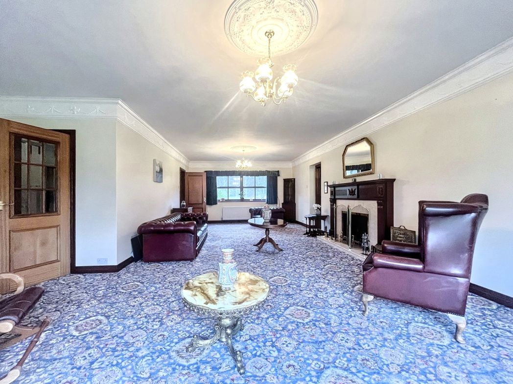 Property image 5 of 43