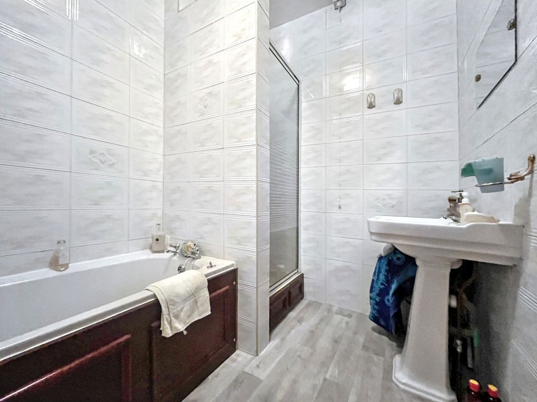 Property image 20 of 43