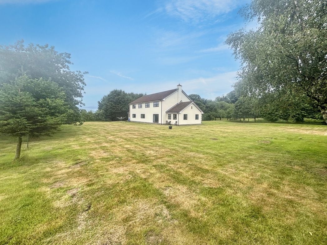Property image 28 of 43