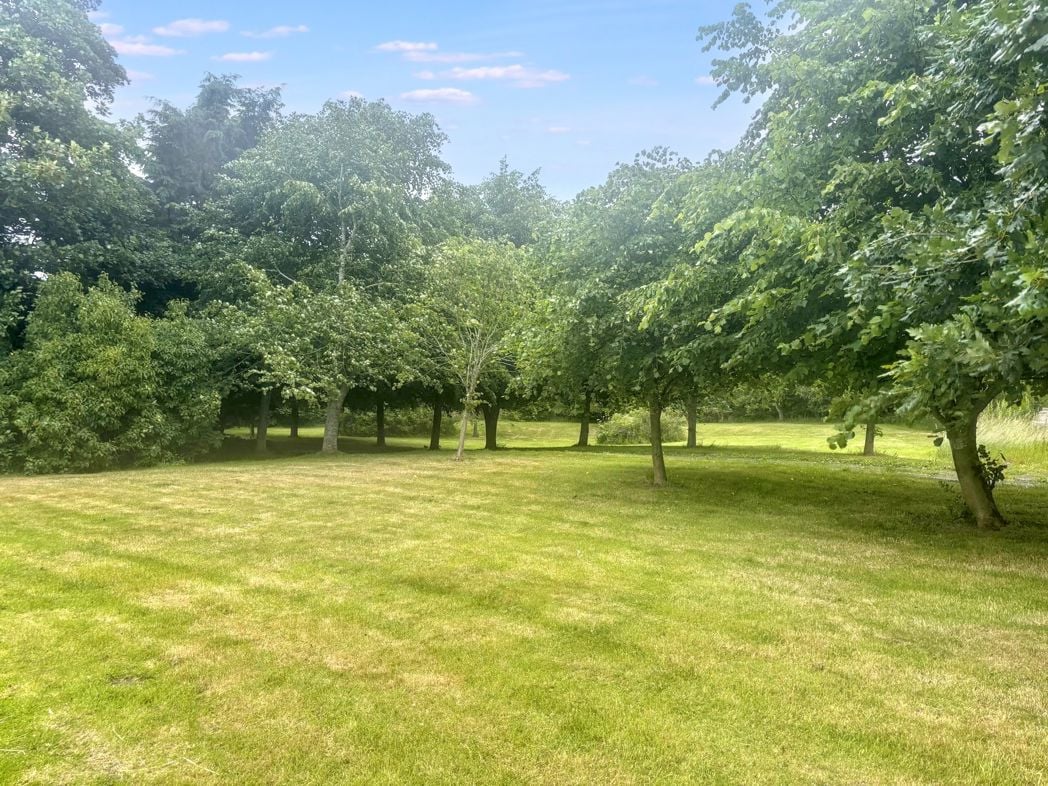 Property image 32 of 43