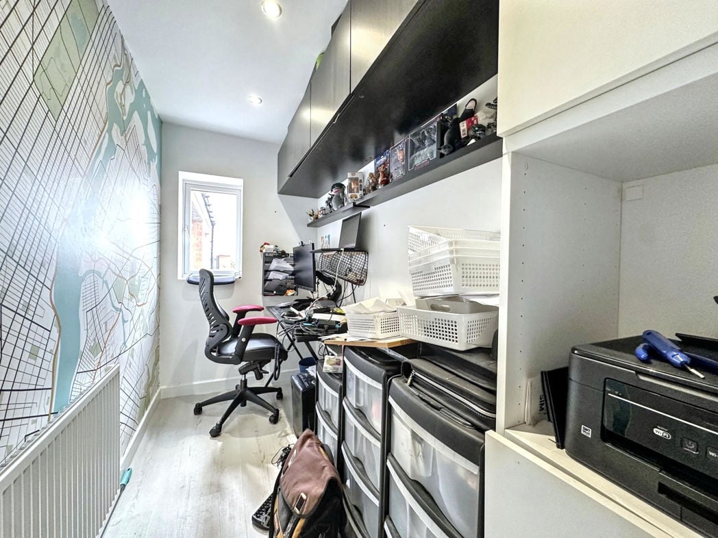 Property image 17 of 22