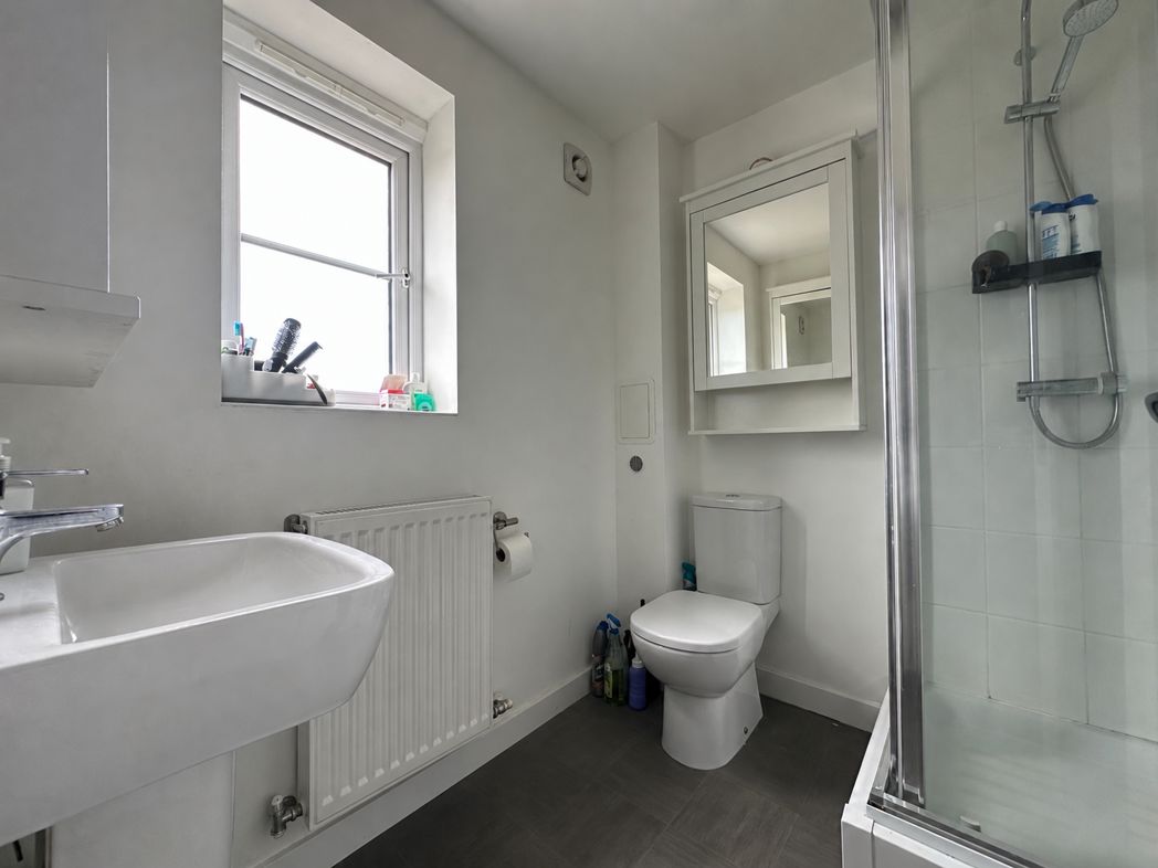 Property image 12 of 22