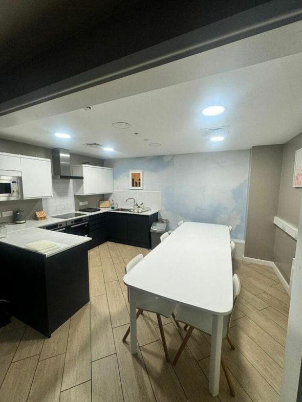 335 Canterbury Halls, preston, lancashire, PR1 1AL