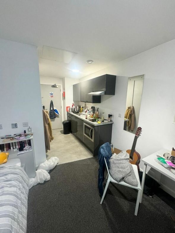 335 Canterbury Halls, preston, lancashire, PR1 1AL