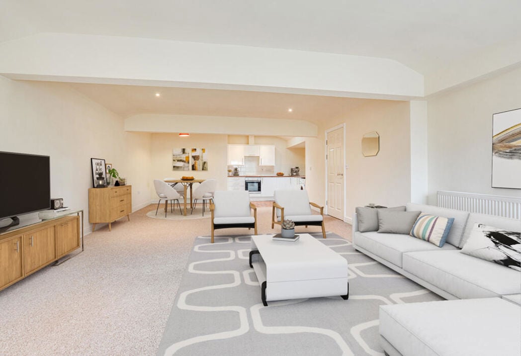 Property image 2 of 16