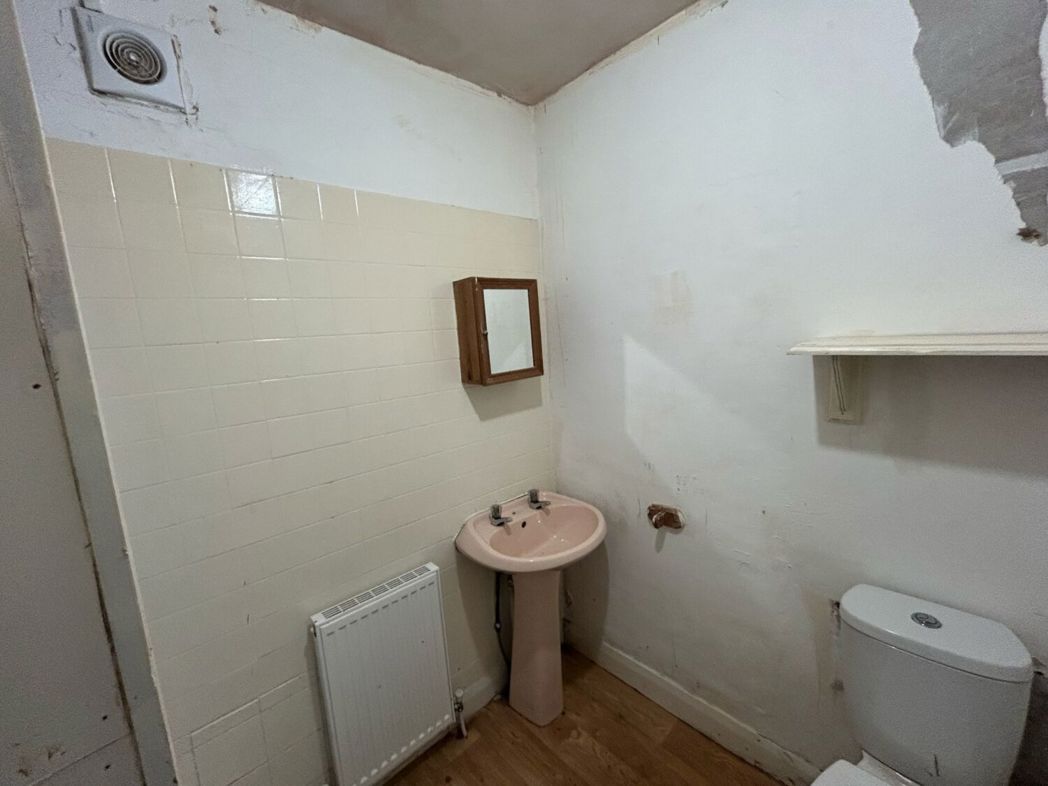 Property image 6 of 10