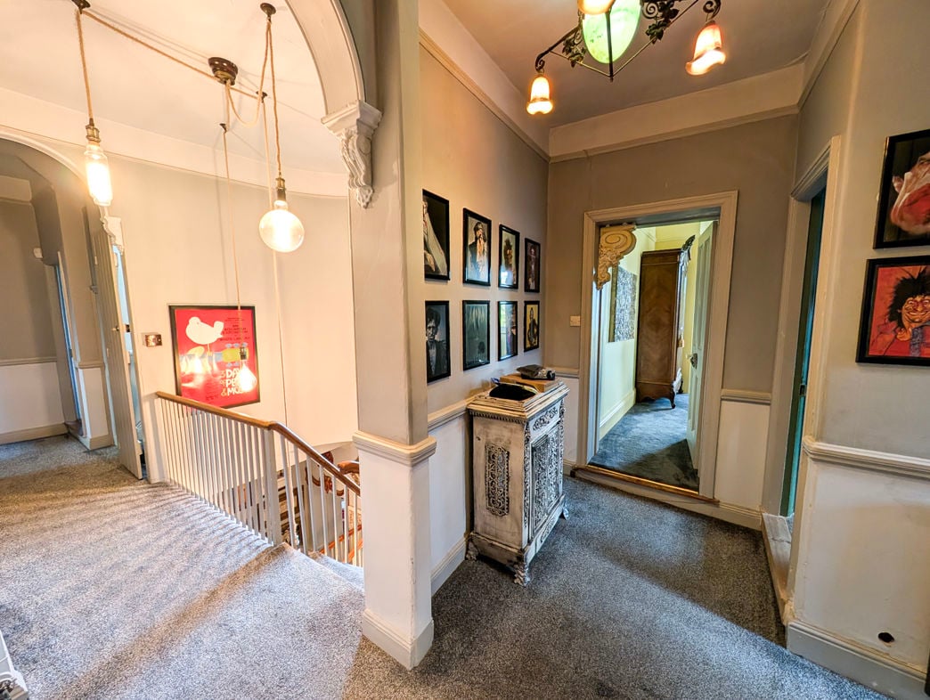 Property image 15 of 26