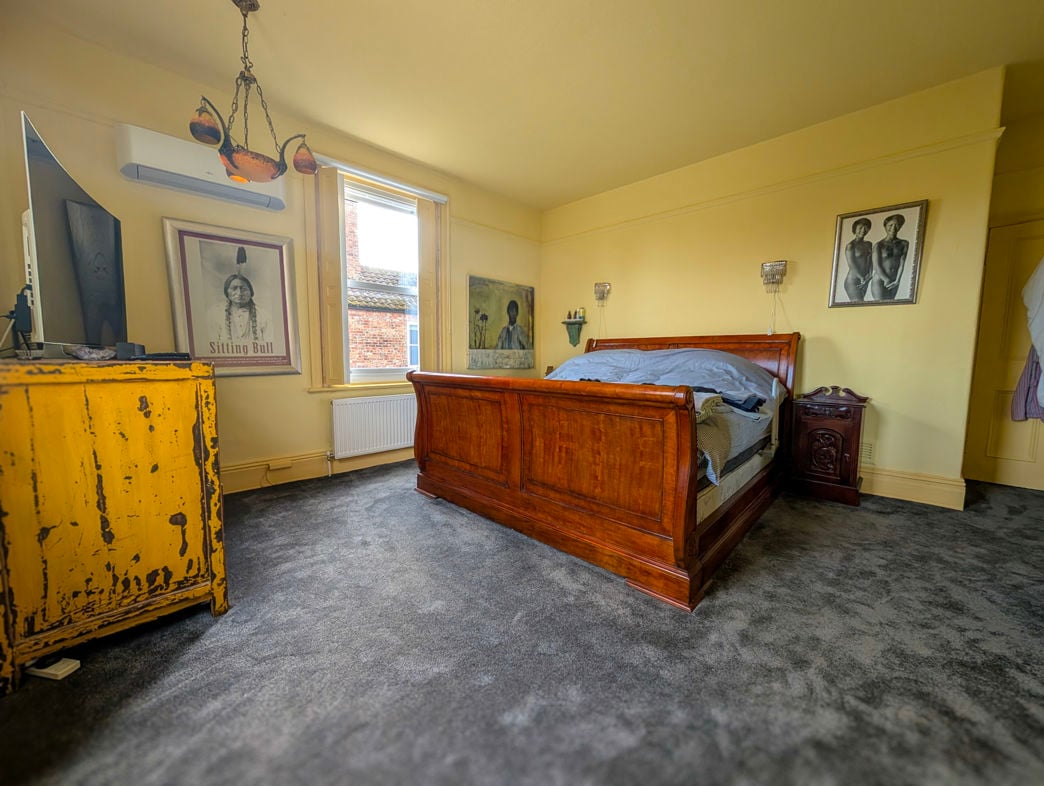 Property image 22 of 26